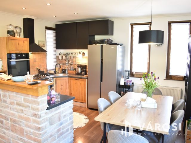 Szauna és napelem mellé kap egy új házat!