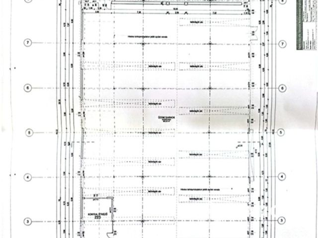 Nagy méretű szerelőcsarnok, 1800 m2 telekterülettel eladó